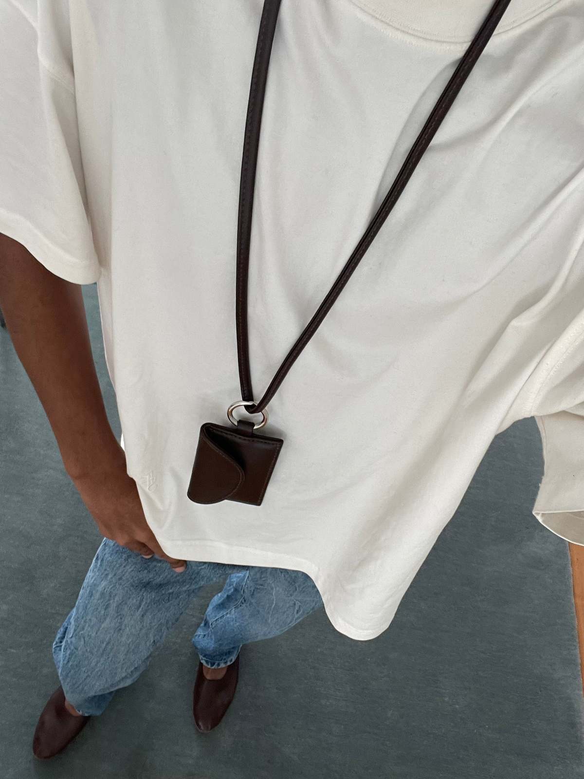 Hozen Card Sling - Grizzly | Garmentory