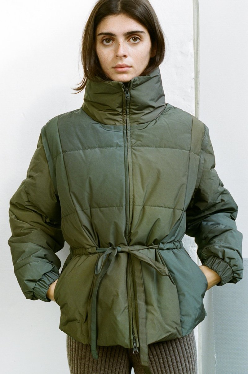 美品！完売！PALOMA WOOL eclipse ダウンジャケット S Paloma Wool Eclipse Down Jacket - Khaki | Garmentory