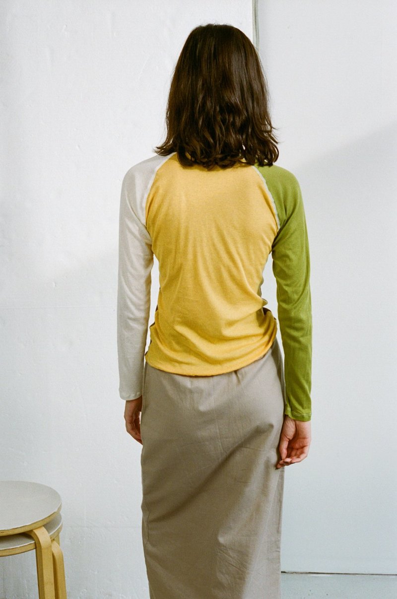 BASERANGE今期　GENE LONG SLEEVE PULLOVER Gene Long Sleeve Tee in Assortment | Organic cotton gauze