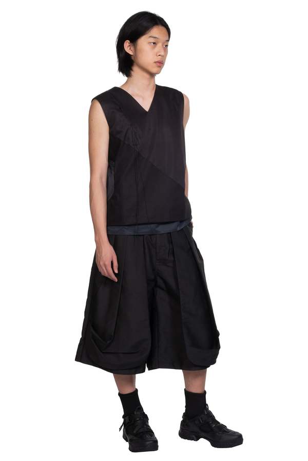 aenrmous Deepi Crescent Shorts 22ss サイズ1 Aenrmous Deepi Crescent Shorts - Black | Garmentory