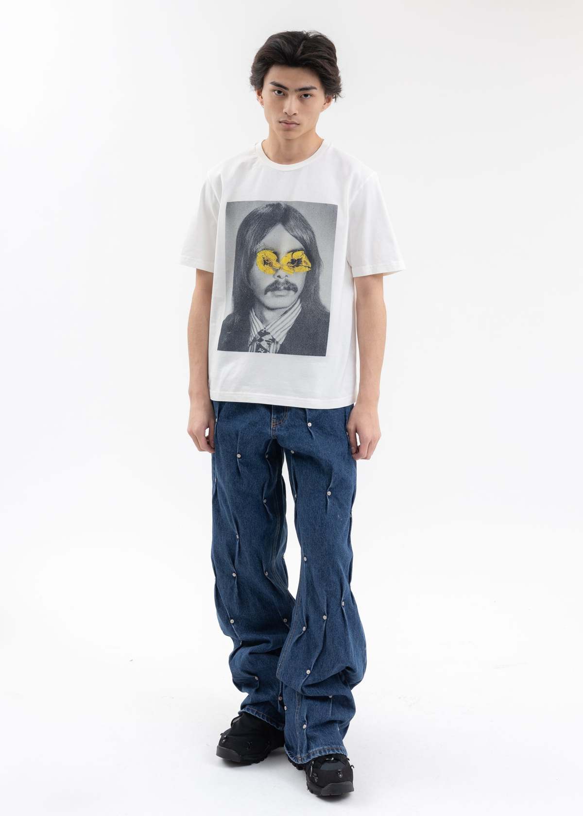 KUSIKOHC FLOWER MAN T-SHIRT B - WHITE | Garmentory