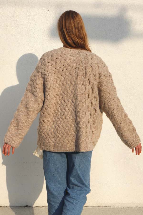 【LAUREN MANOOGIAN】HANDKNIT CABLE カーディガン Lauren Manoogian Handknit Aran Cardigan - Aspen | Garmentory
