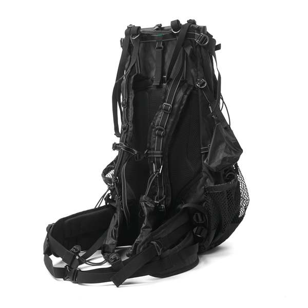 and wander X PAC 40L BACKPACK - BLACK | Garmentory