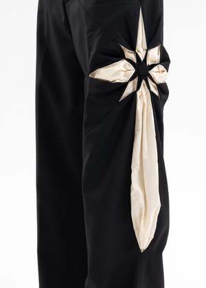KUSIKOHC ORIGAMI FLOWER PANTS - BLACK | Garmentory