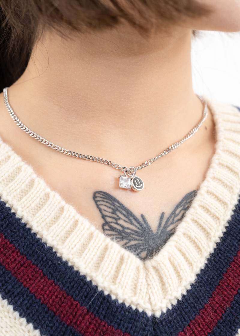 Unisex DEPARTMENT Black Smily and Stone Necklace - Silver Unisex DEPARTMENT Black Smily and Stone Necklace - Silver