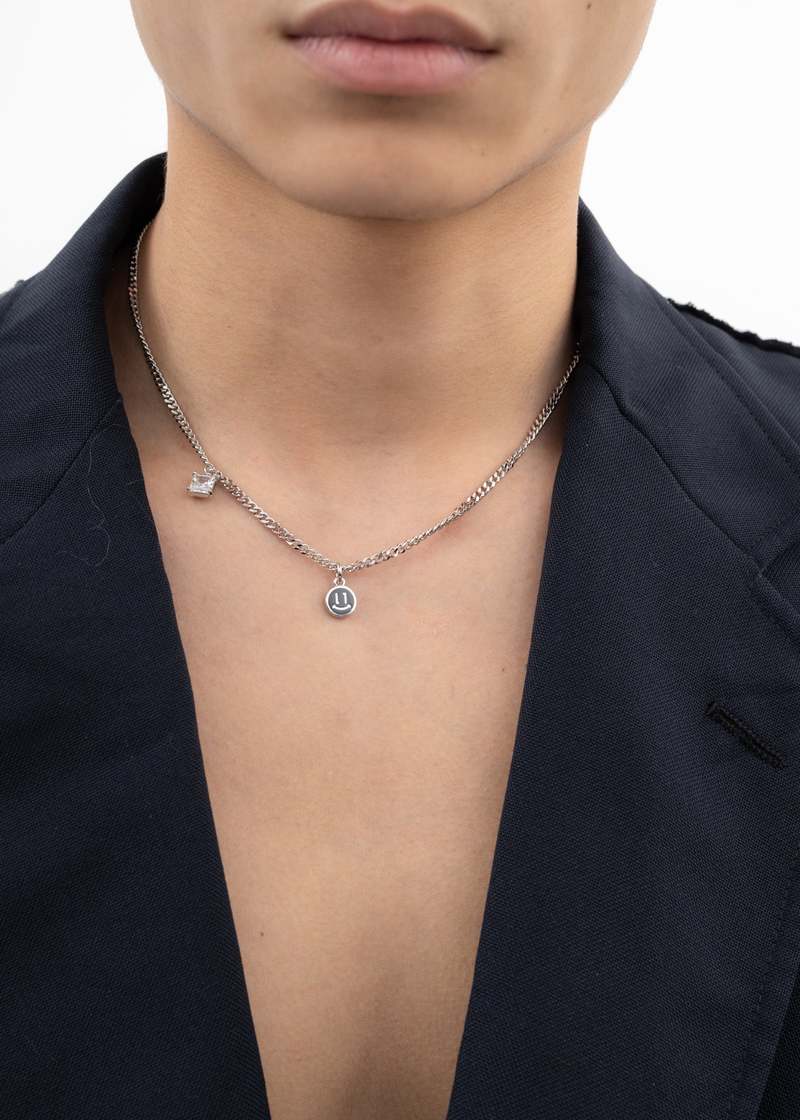 Unisex DEPARTMENT Black Smily and Stone Necklace - Silver Unisex DEPARTMENT Black Smily and Stone Necklace - Silver