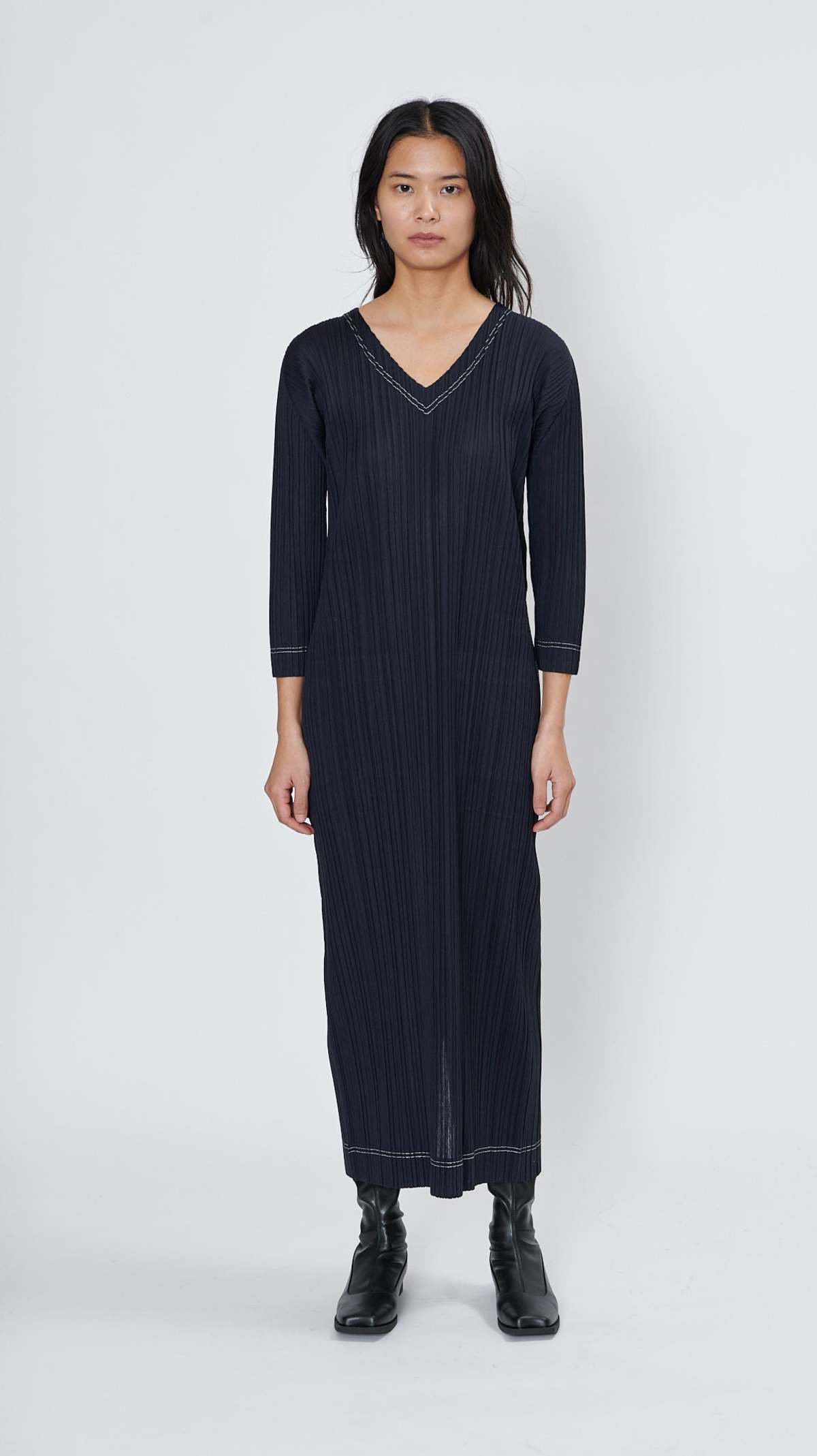 Pleats Please by Issey Miyake Ramie Denim Dress - Black | Garmentory