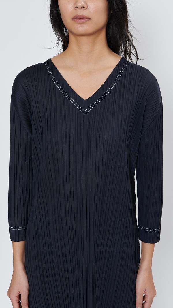 新品未使用PLEATS PLEASE RAMIE DENIM ラミー　ワンピース PLEATS PLEASE RAMIE DENIM ラミー ワンピース Pleats Please by Issey
