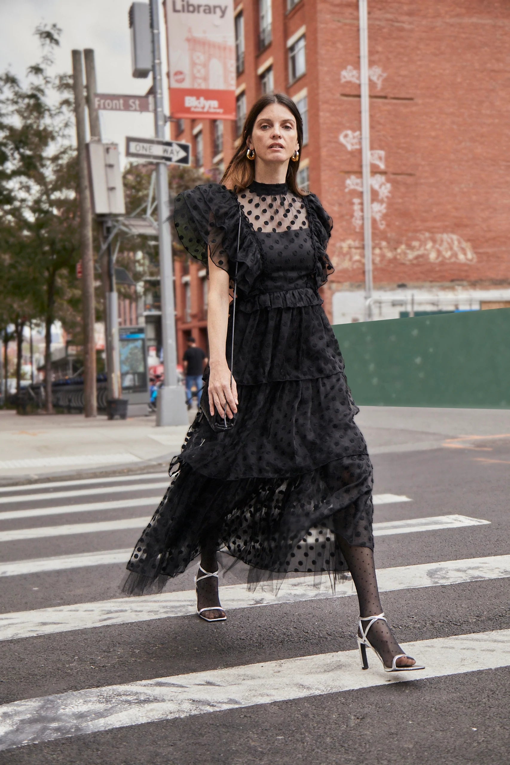 annabelle in black dress Annabelle black/nude dress 241776 10 / 1 main image 1