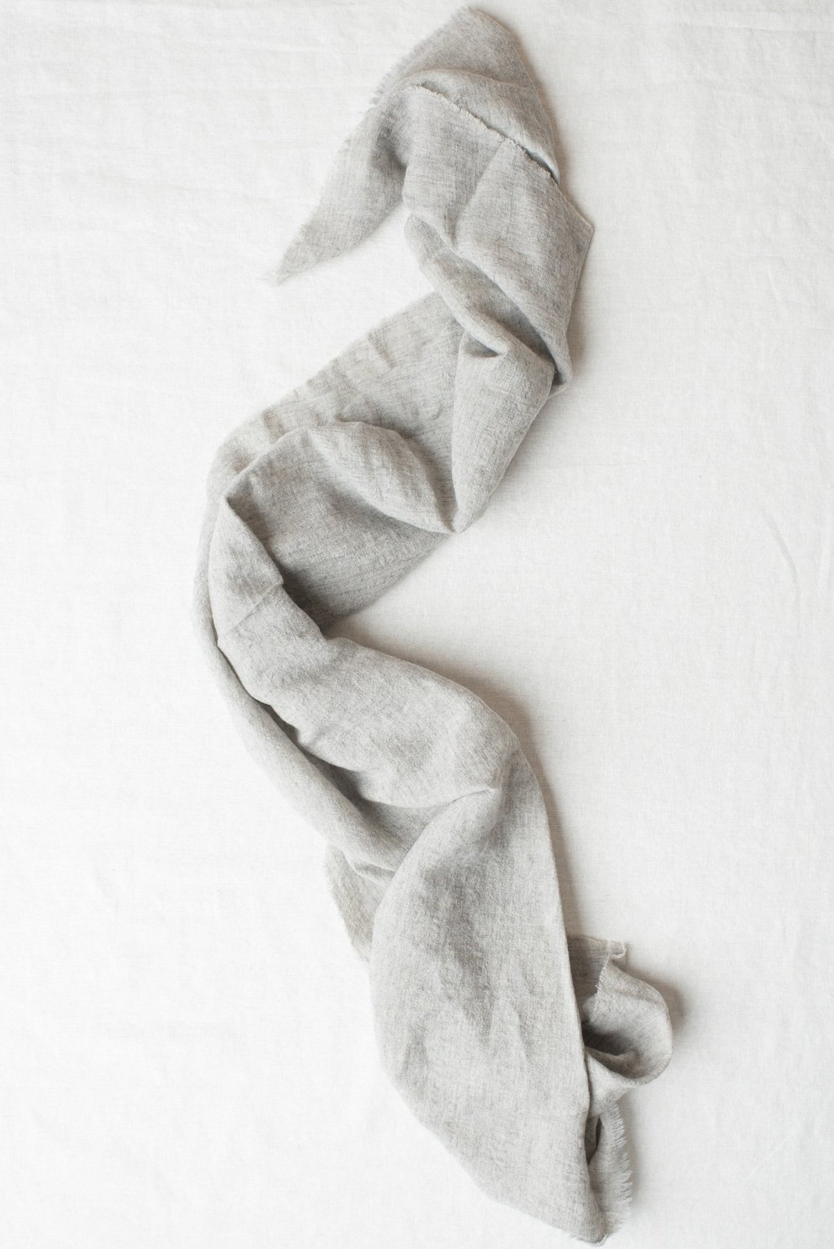 evam eva】linen cashmere diagonal stole evam eva / linen