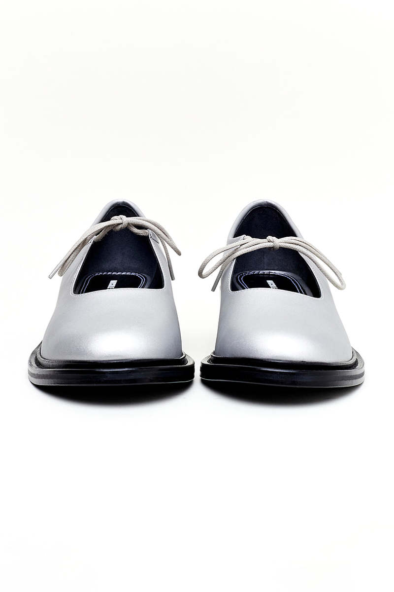 Nicole SaldanaニコールサルダナFABIANAオープントゥフラワー Nicole Saldaña FABIANA SHOE - BLACK | Garmentory