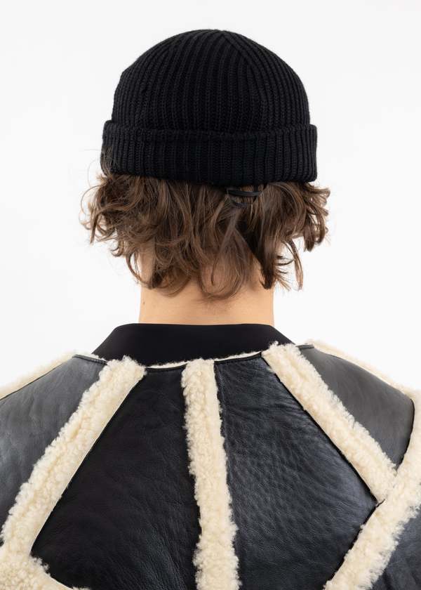 Heliot Emil BEANIE W. METAL PLATE LOGO - BLACK | Garmentory