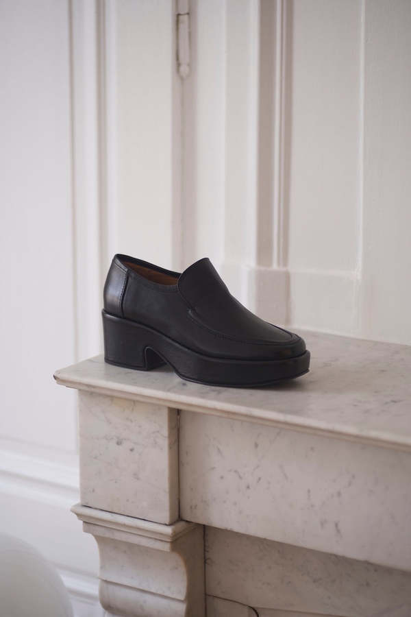 Anne Thomas PRE VENTE Rassort Shoes - Nancy Calf Black | Garmentory