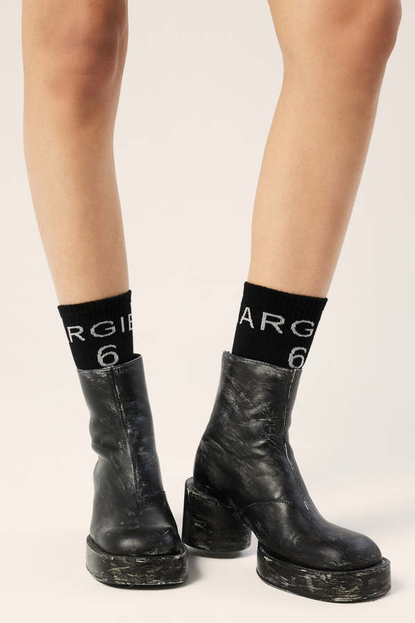 MM6 MAISON MARGIELA Platform zipped ankle boots - Black | Garmentory
