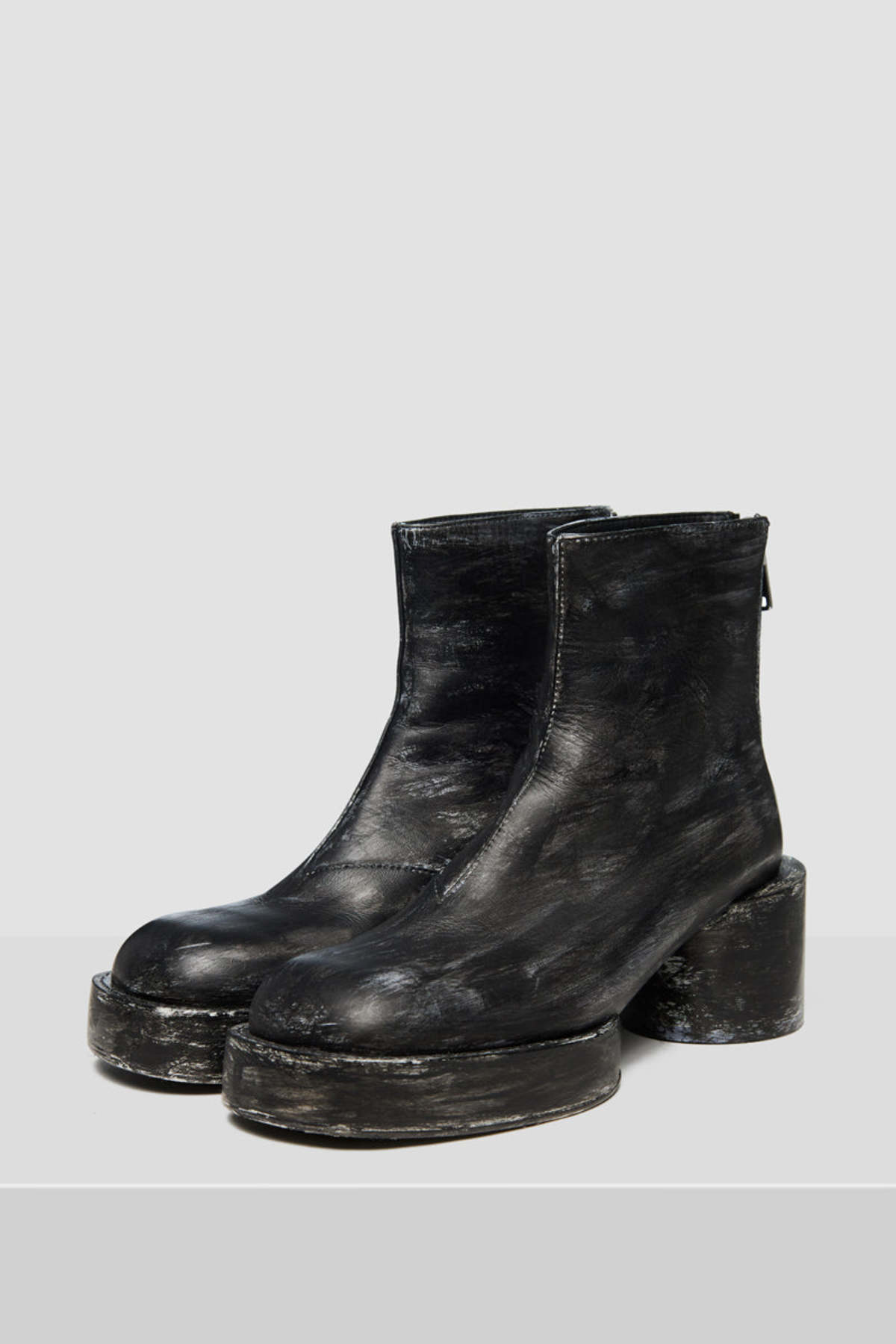 MM6 MAISON MARGIELA Platform zipped ankle boots - Black | Garmentory