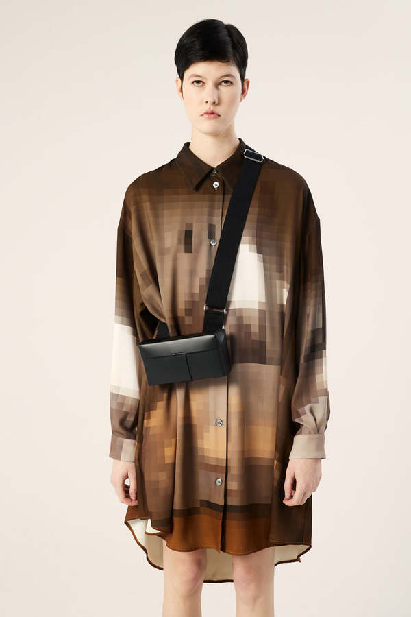 mm62黒とベージュ@ MM6 MAISON MARGIELA Rectangle crossbody bag - Black | Garmentory