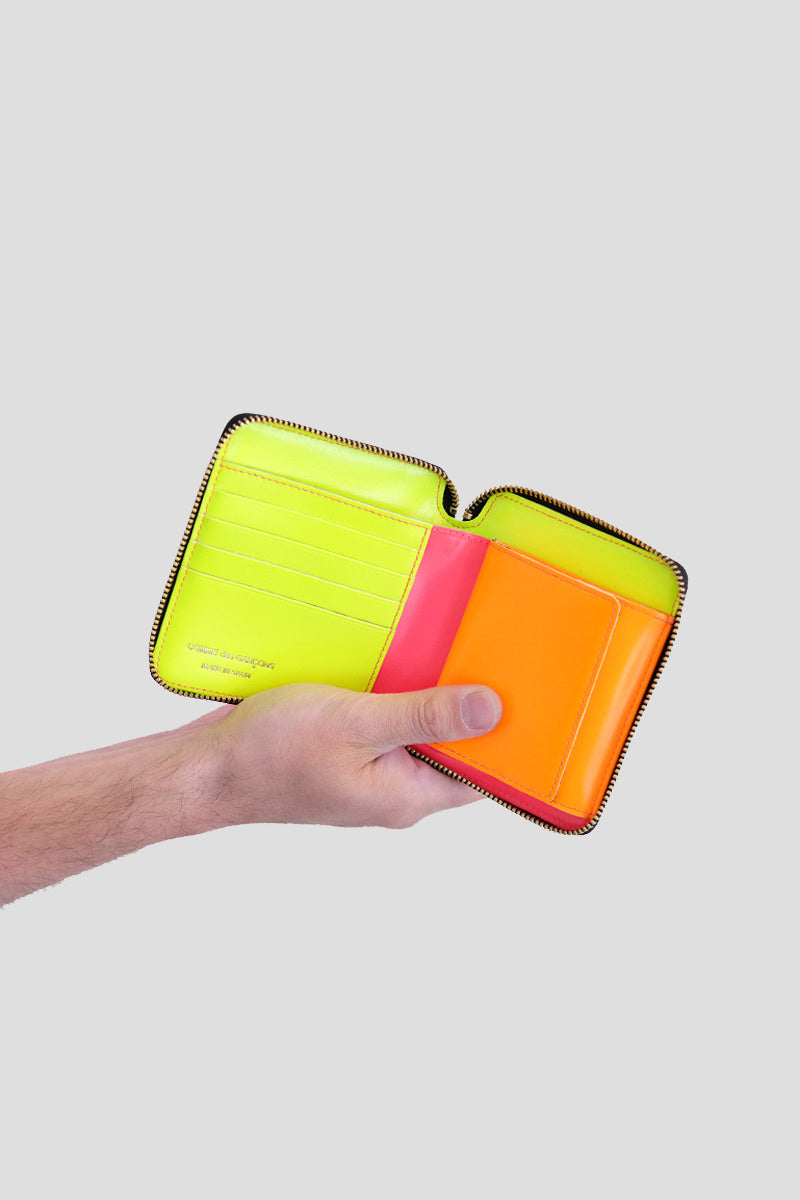 [新品、未使用品]COMME des GARCONS SUPER FLUO Wallets Comme des Garçons Super Fluo Wallet Blue | Footshop