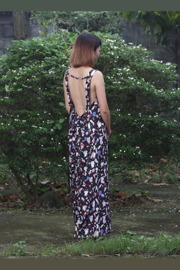 KAAREM Water Jasmine Sleeveless Low Back Tie Onesie - Black Terrazzo Print