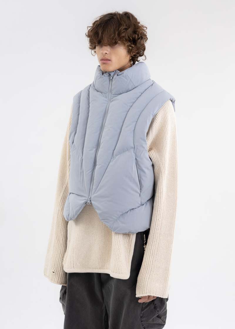 HYEIN SEO PADDED VEST ダウンベスト　アイボリー Hyein Seo - PADDED VEST | HBX - Globally Curated Fashion and