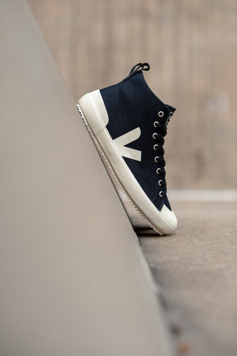 VEJA★NOVA CANVAS BLACK PIERRE★兼用 veja-nova-organic-cotton-black