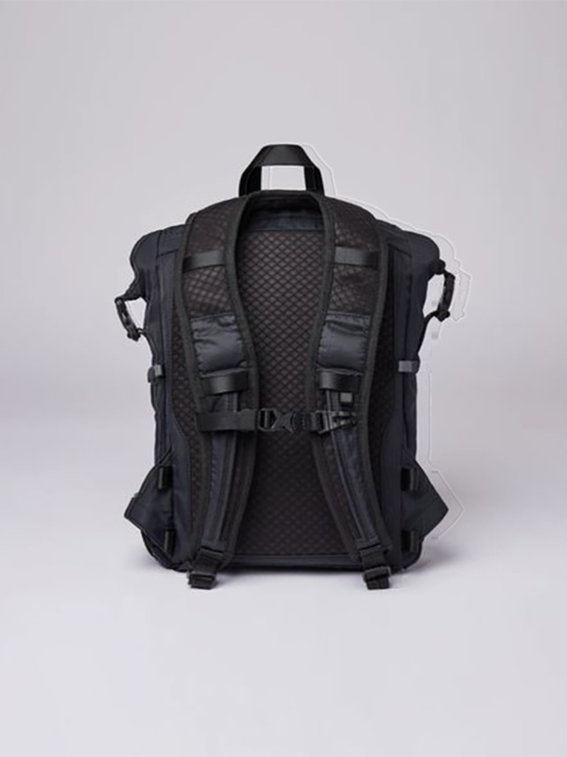 バッグ [SANDQVIST] NOA Backpack ランニング バックパック NOA／SANDQVIST（サンドクヴィスト