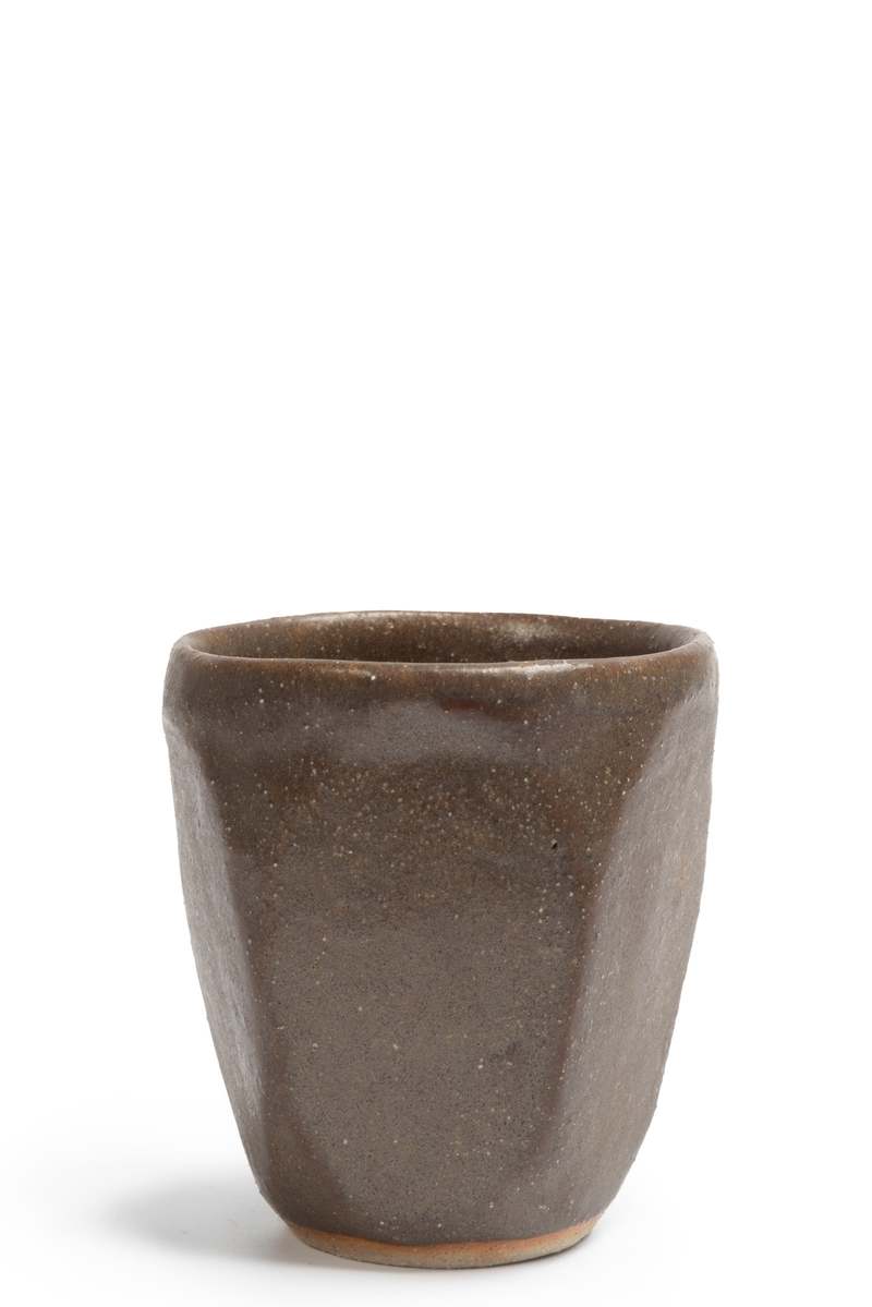 Olivia Fiddes Sliced Cup - Brown Olivia Fiddes Sliced Cup - Brown