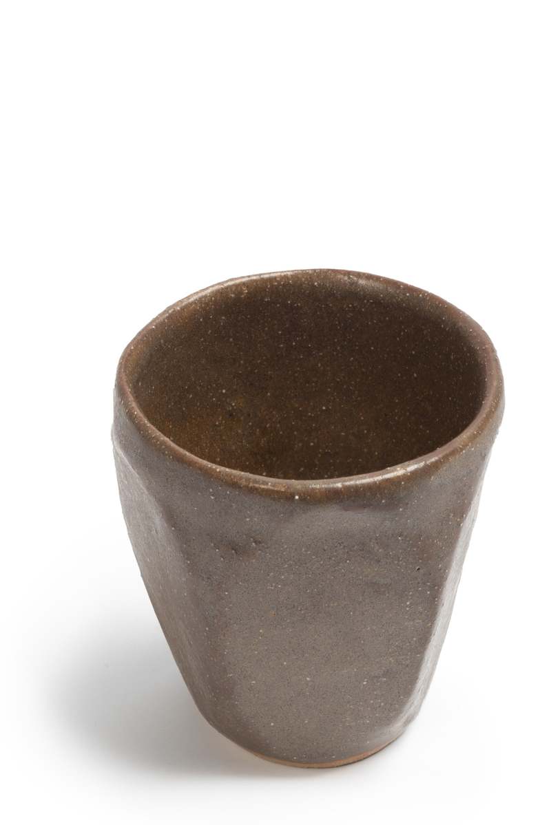 Olivia Fiddes Sliced Cup - Brown Olivia Fiddes Sliced Cup - Brown