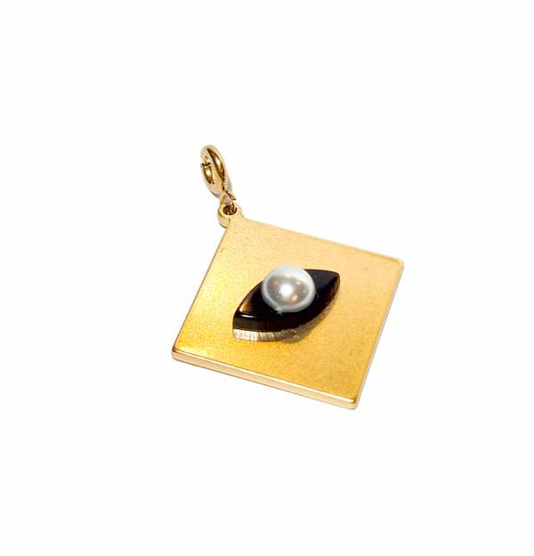 MATTER MATTERS Diamond Eye Pendant - Gold