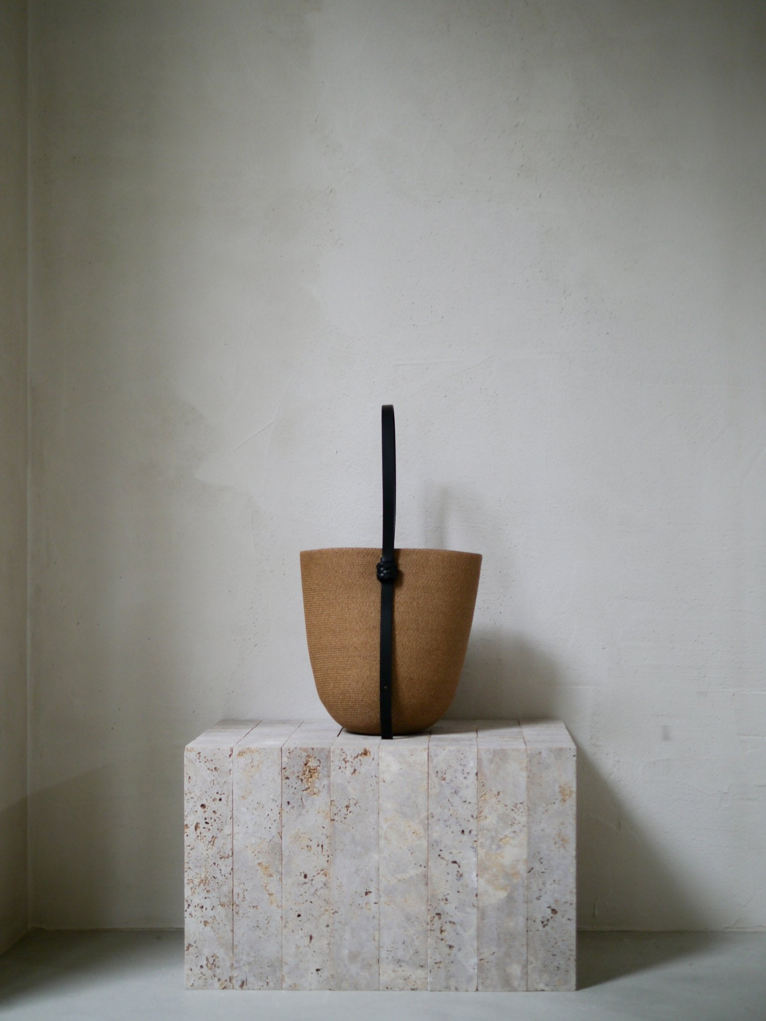Kamaro'an Koreng Bucket Bag - Natural | Garmentory
