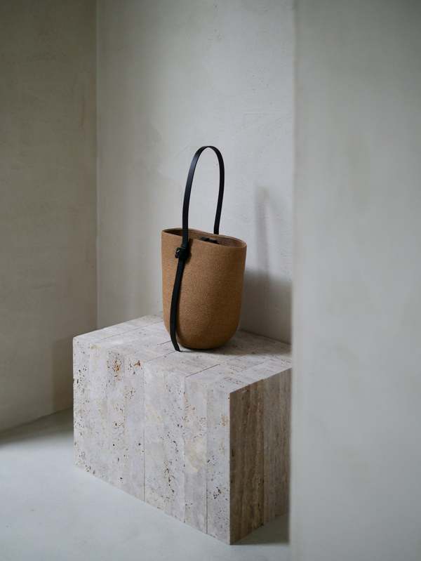 Kamaro'an Koreng Bucket Bag - Natural | Garmentory