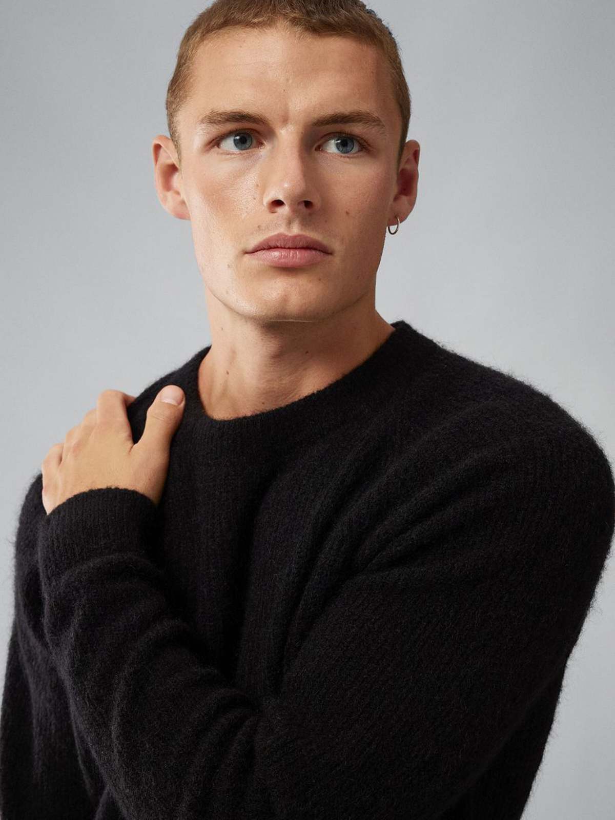 J Lindeberg Vance Mohair Crew Black Garmentory