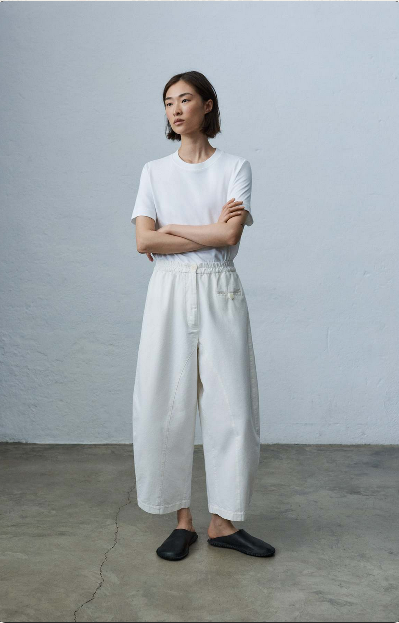 Curved-Pocket-pants--Off-White
