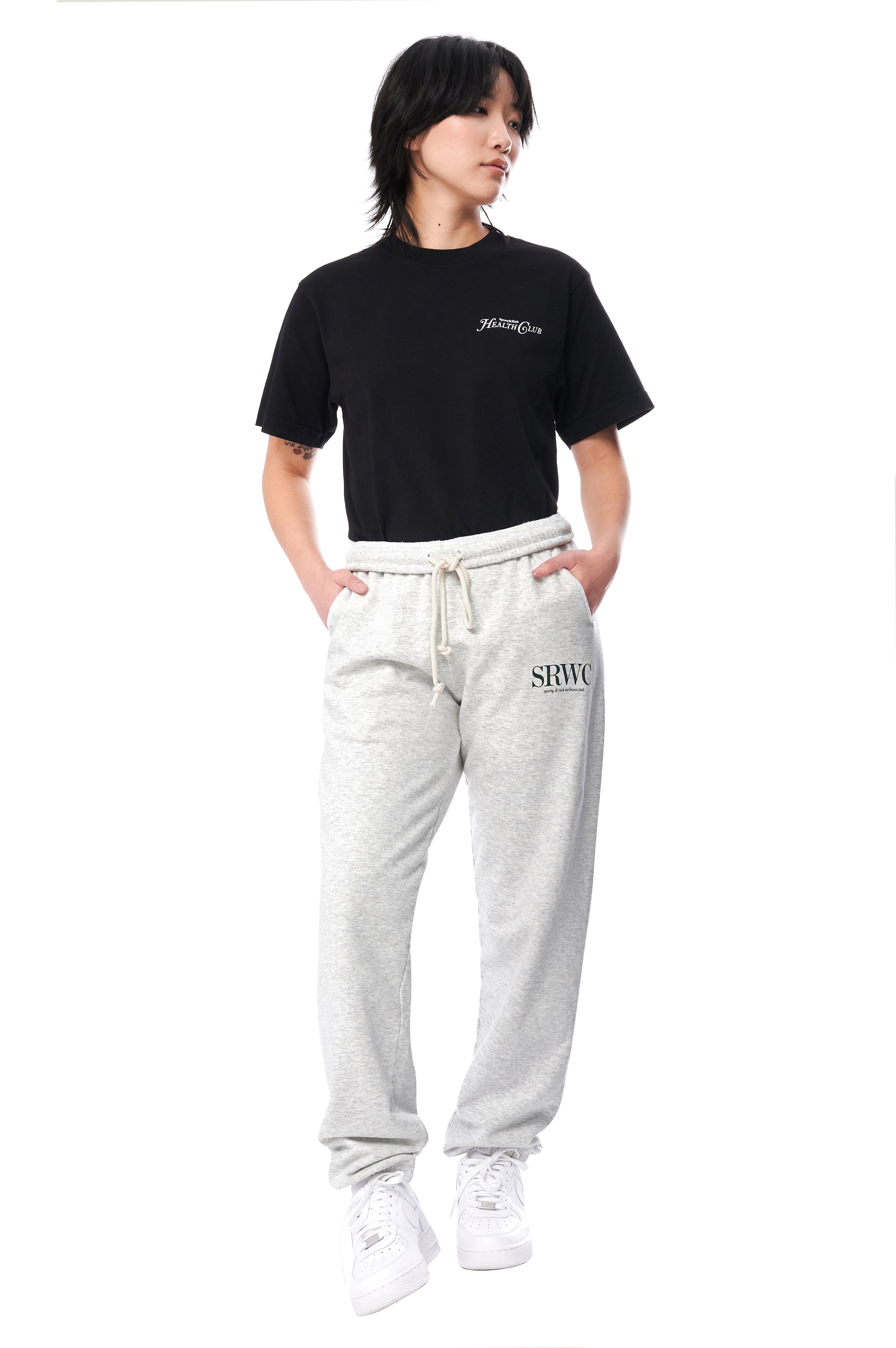 トレーナー+スウェット SPORTY&amp;RICH  UPPER EAST SIDE SWEATPANTS SPORTY AND RICH UPPER EAST SIDE SWEATPANTS OLIVE – BLENDS