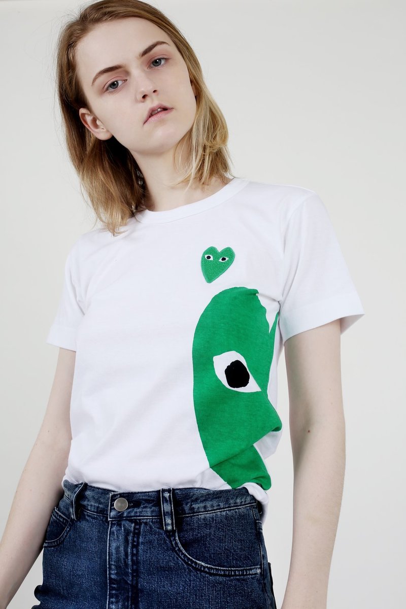 【PLAY COMME des GARCONS】Green heart T-shirt ☆送料関税込☆ Comme des Garçons Play Green Heart T-Shirt in White | SVD USA