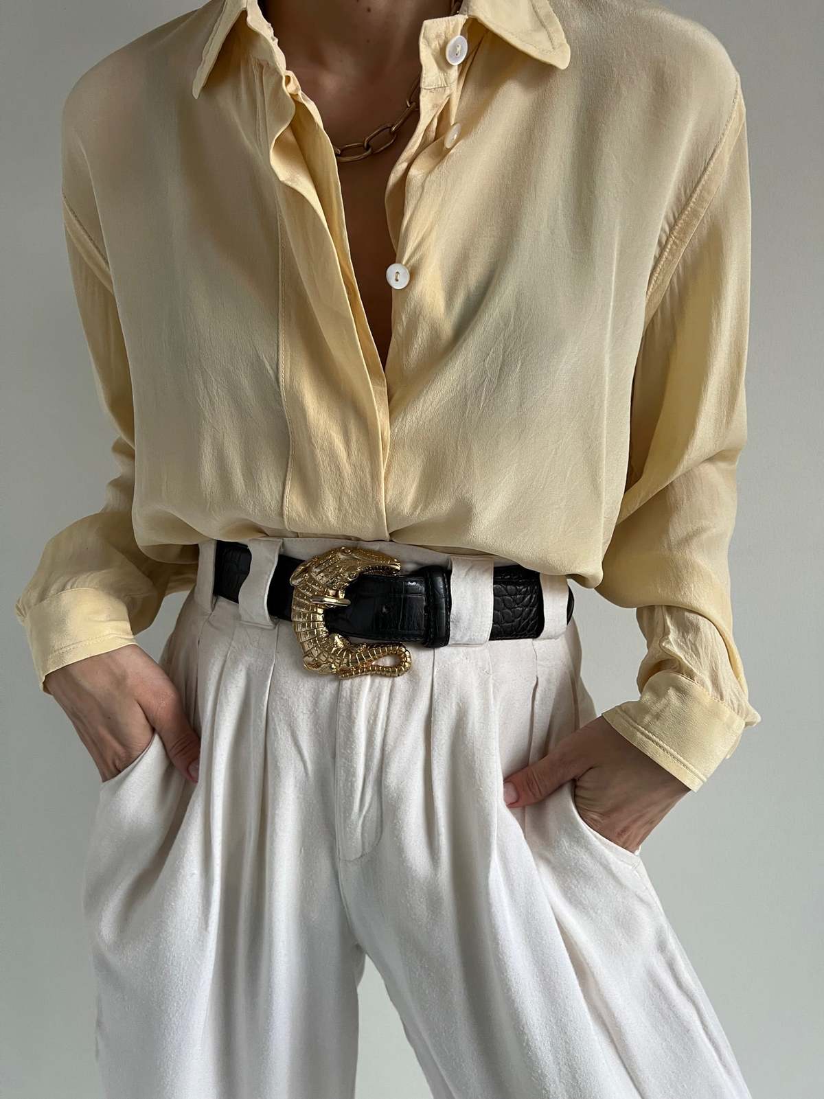 Blouse (Her/Muliebris)(Sugar Stick Twirl (Elder Gift) Cuffs & Blue Logo@Alchemic) RJS