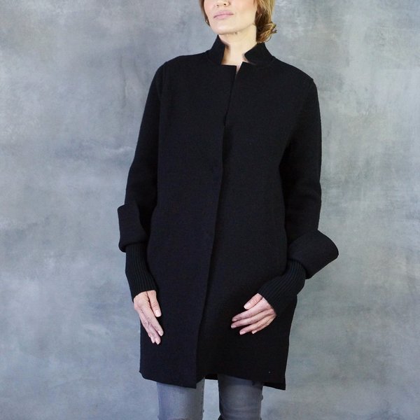 line the label coat