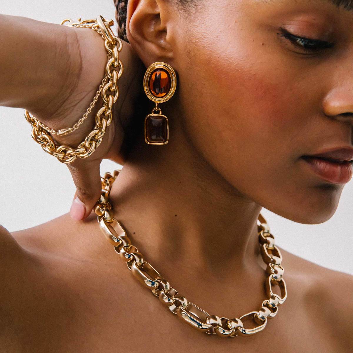 Laura Lombardi Portrait Necklace - Gold | Garmentory