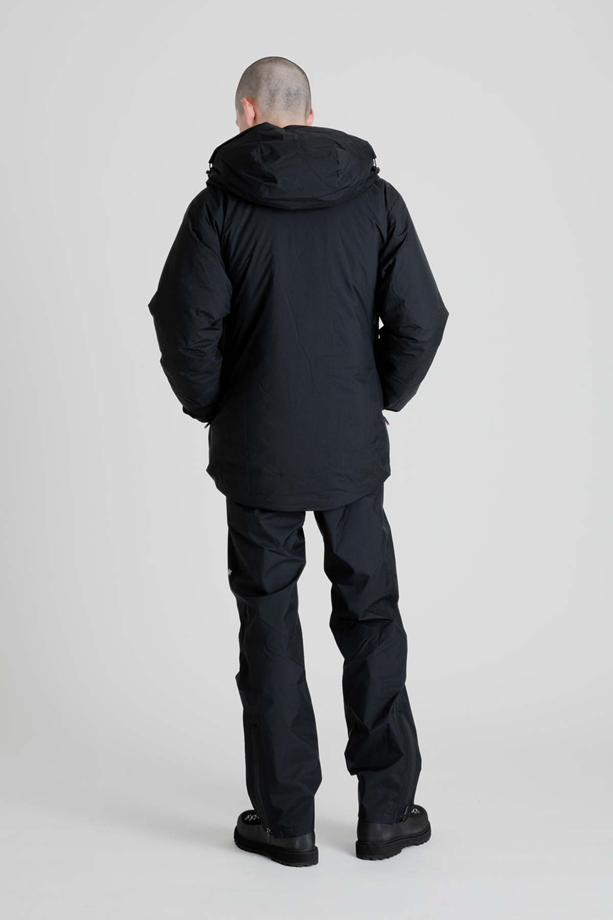 【Tilak】Svalbard Jacket Caviar Black M SALE30%OFF】Tilak『SVALBARD JACKET』(Caviar Black) – Reggieshop