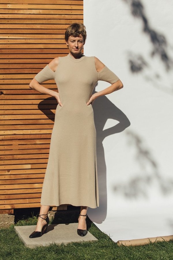 Shaina Mote Freja Dress - Dun Shaina Mote Freja Dress - Dun