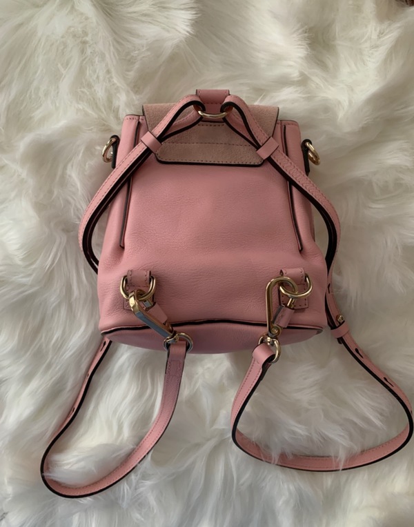 bags similar to lululemon Lululemon Vs Amazon: Belt Bags
