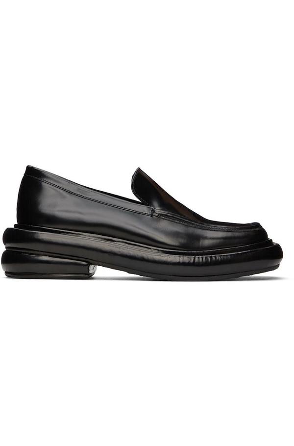 【関税込み】Eckhaus Latta ブラック ステッチ ローファー Eckhaus Latta Latta ローファー | ブラック | FARFETCH JP