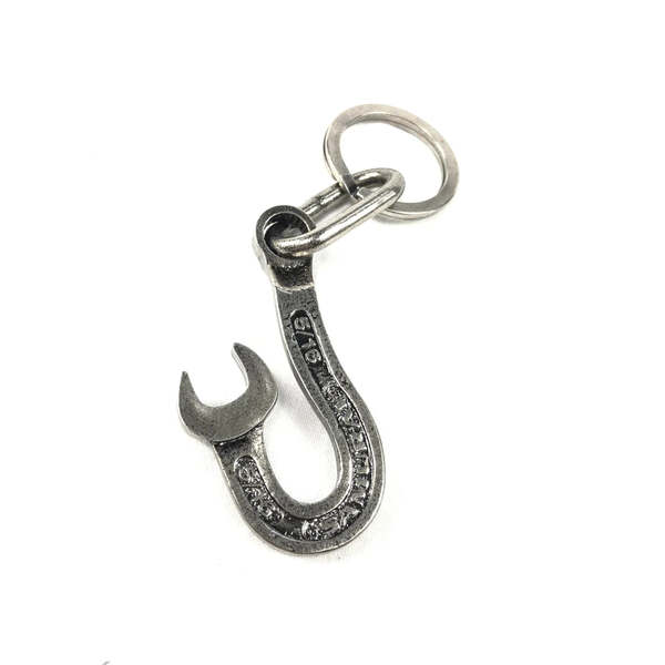 Samurai Jeans WRENCH TYPE KEY HOLDER SILVER Garmentory