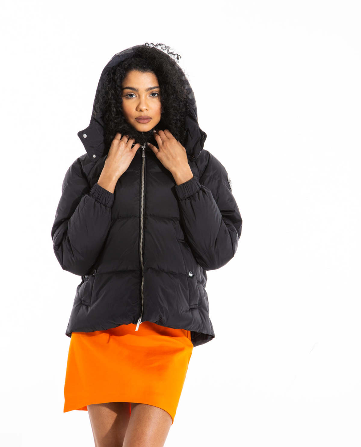 Woolrich Alsea Short Parka - Black | Garmentory