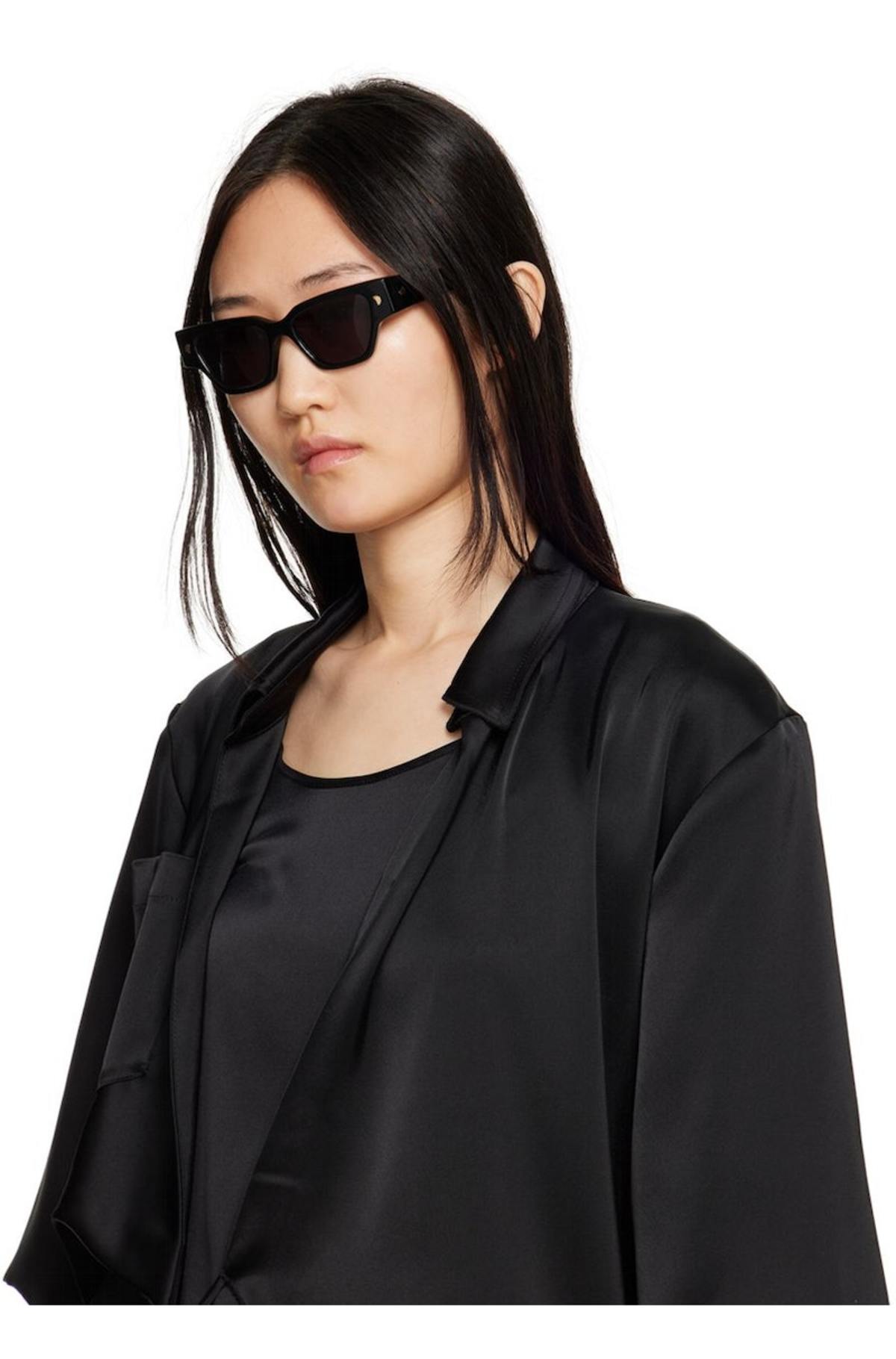 Nanushka
Sazzo Acetate Cat-Eye Sunglasses Londyn - Bio-Plastic Oversized Cat-Eye Sunglasses - Black  main image 4