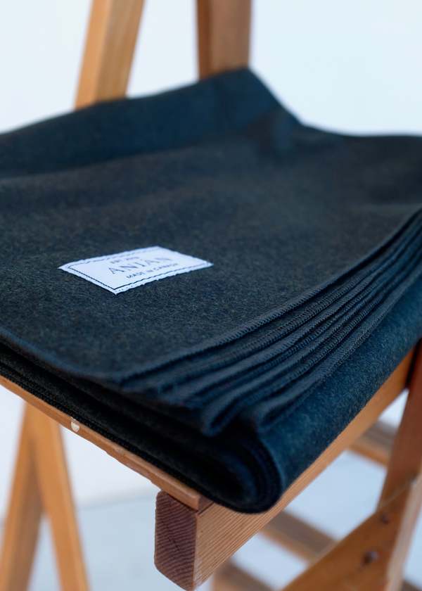 Anián Melton Wool Blanket - Thumbnail 4