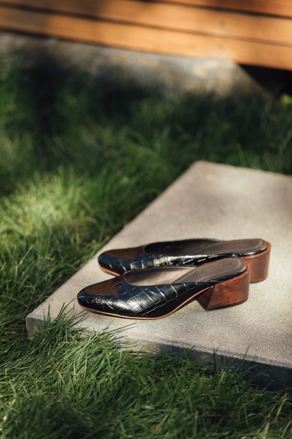 Mari Giudicelli Leblon Mule - Croco Preto Mari Giudicelli Leblon Mule - Croco Preto