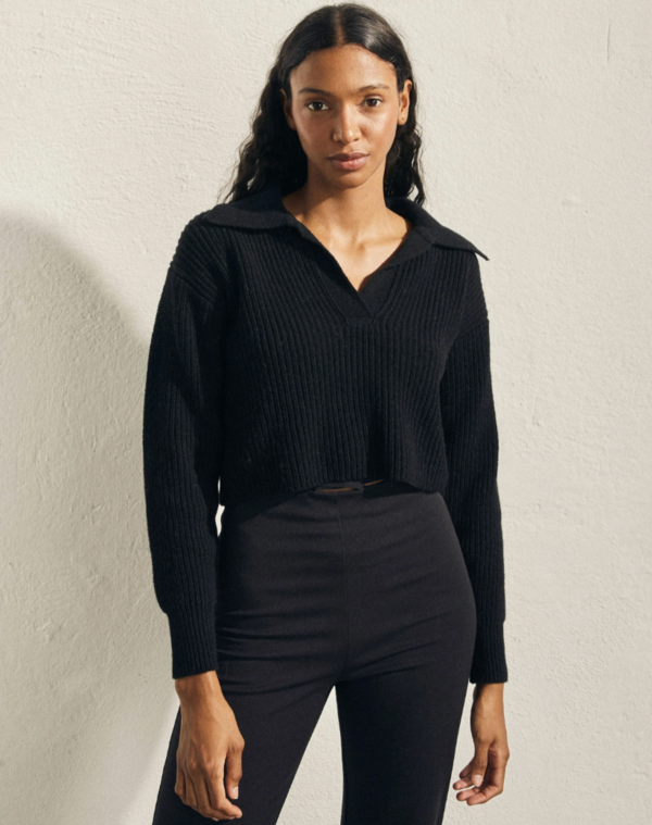 Alohas Airliner Sweater Black Garmentory