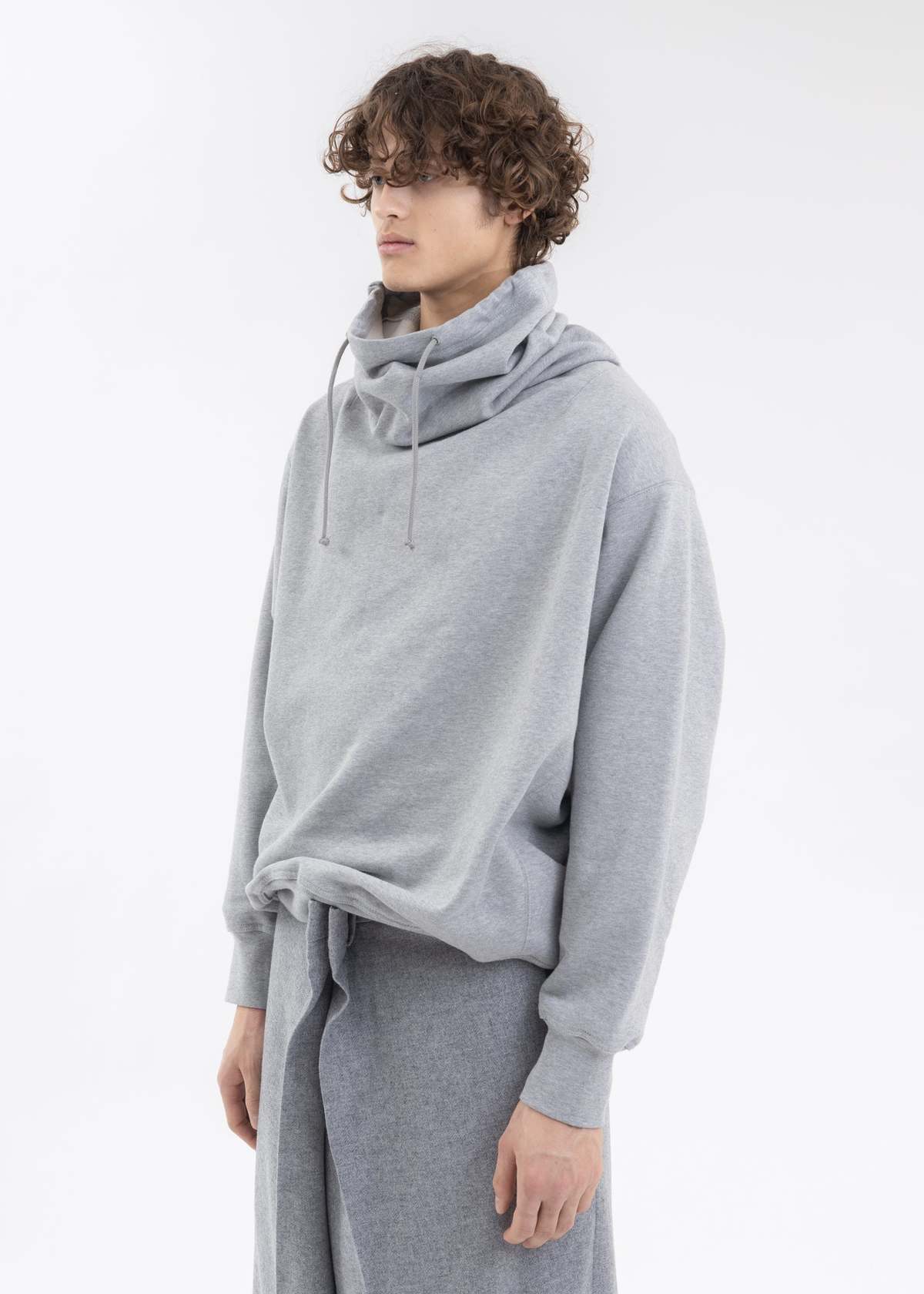 HED MAYNER WIDE COLLAR SWEATSHIRT サイズM Hed Mayner Wide Collar Sweatshirt - Grey | Garmentory