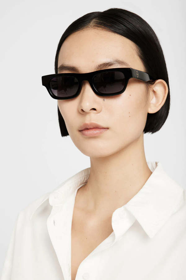 ANINE BING Otis Sunglasses in Black ANINE-BING-OTIS-SUNGLASSES-  main image 4