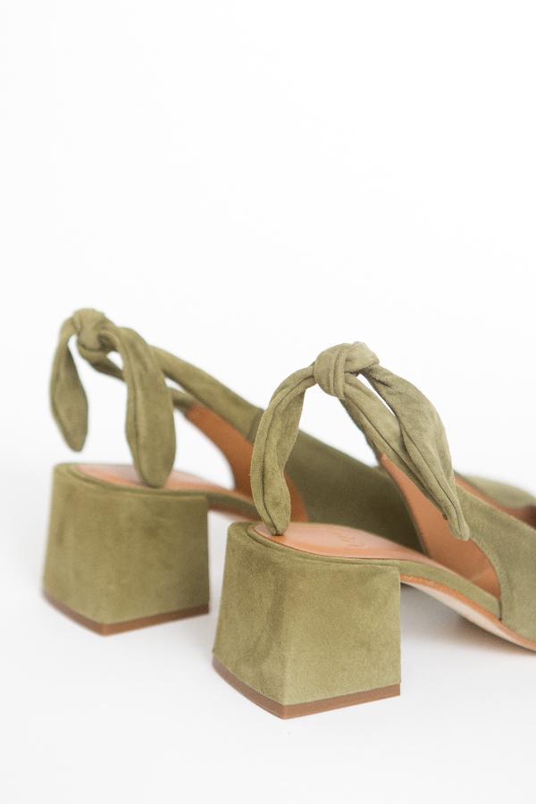 LOQ Alma Suede Mules - Oliva LOQ Alma Suede Mules - Oliva